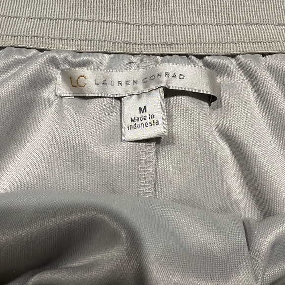 Lauren Conrad LC Tulle Tutu Skirt, Gray Elastic Waist Drawstring Size Women's M - Picture 4 of 6